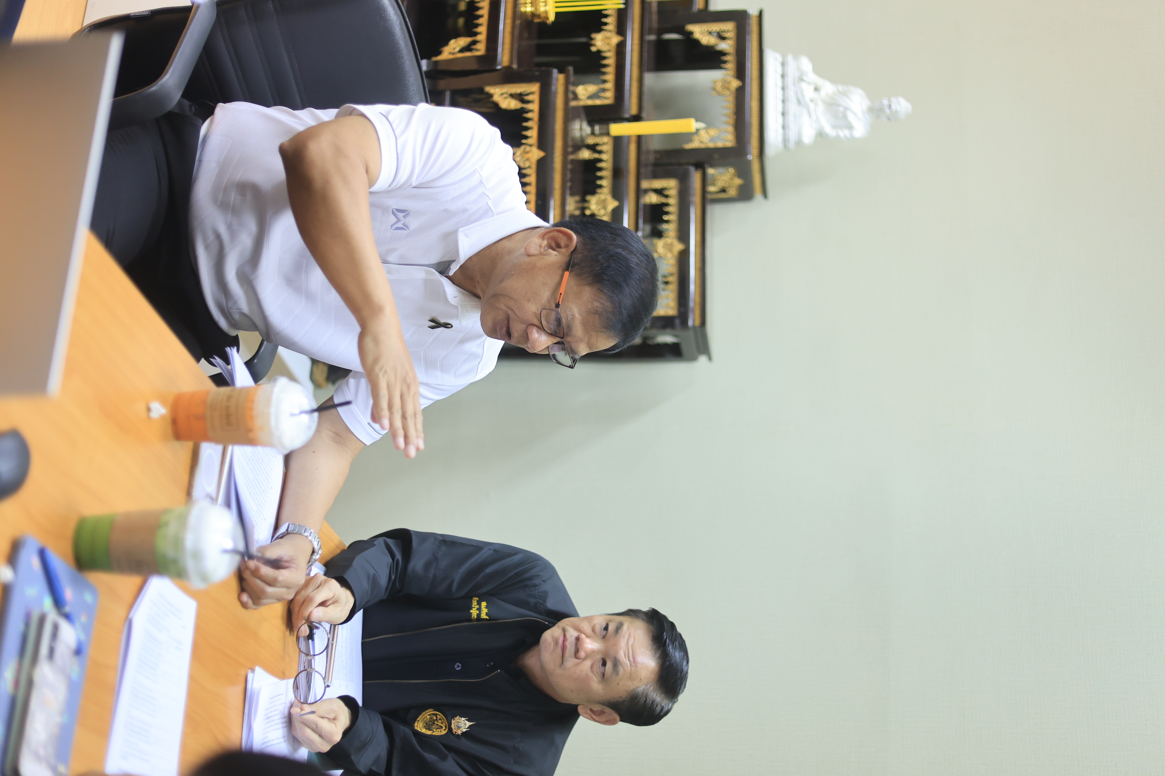 title - คณะผู้ตรวจราชการกรม ประชุมพิจารณาร่างหลักเกณฑ์การคัดเลือกรางวัลให้กับหน่วยงาน ส.ป.ก.จังหวัด สำหรับทีมผู้ตรวจราชการกรม ส.ป.ก.
